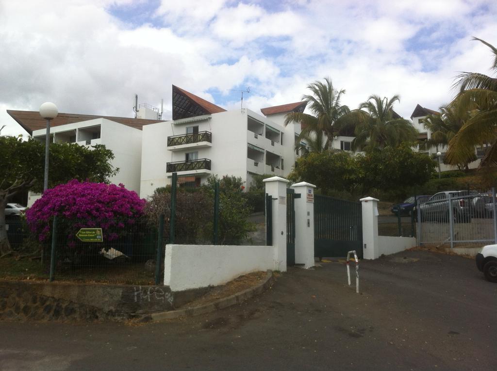 A deux pas de L'ocean Saint-Gilles-les-Bains Exterior foto